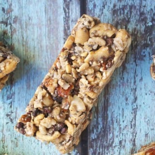 No Bake Grain-Free Granola Bars {gluten-free, dairy-free, refined sugar-free and low-sugar} | A Dash of Megnut