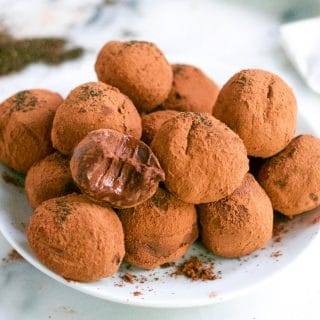 Vegan Earl Grey Chocolate Truffles (GF, DF, V) - A Dash of Megnut