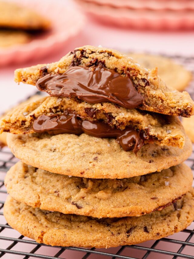 cropped-Gluten-Free-Nutella-Stuffed-Peanut-Butter-Cookies-2.jpg