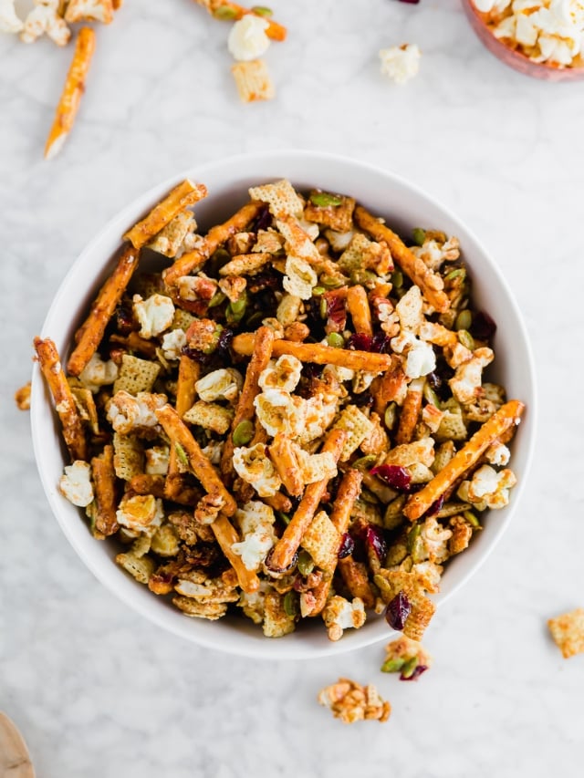 Sweet and Spicy Chex Mix